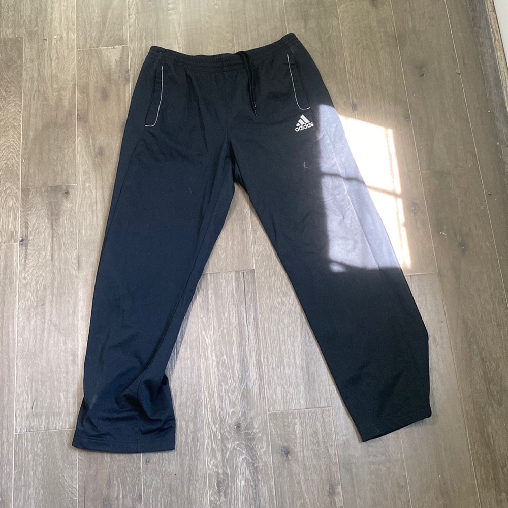 Like new adidas jogging pants